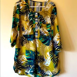 Fig and Flower patterned top